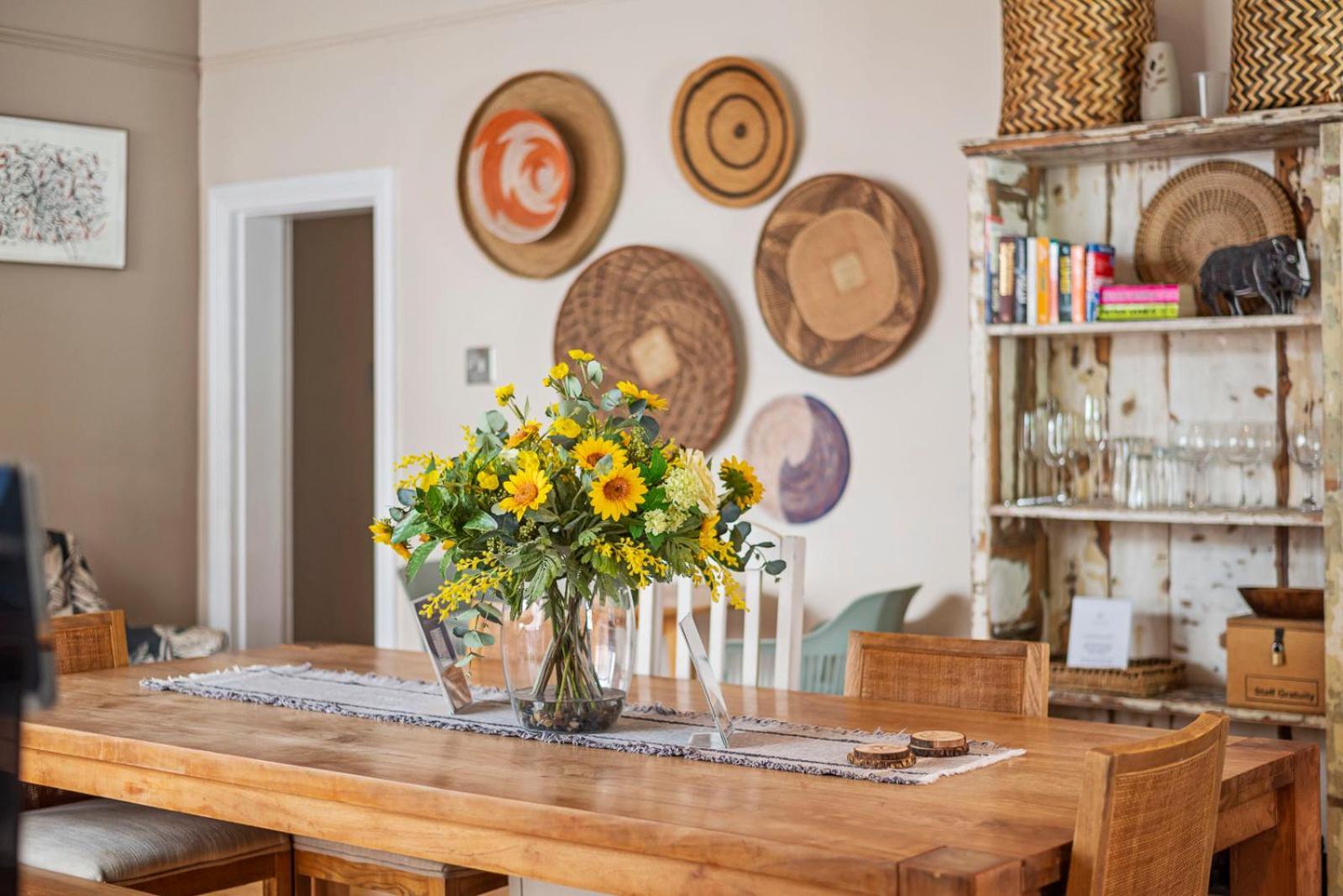 Antrim Boutique Retreat By Totalstay Cape Town Bagian luar foto